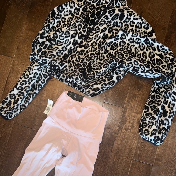 tna butter leggings - Picture 5 of 5